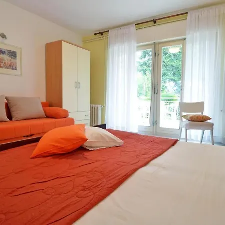 Rojnic - 3 Bedrooms *